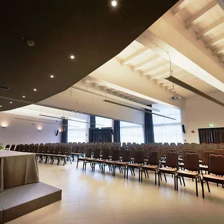Hotel Db Verona Airport Congress &